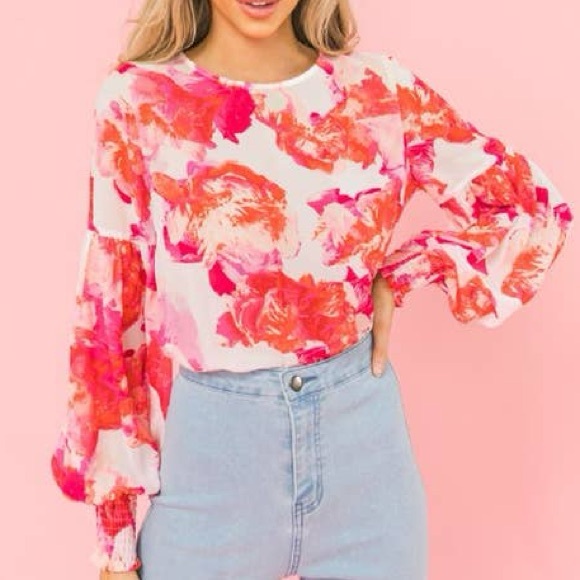 Flying Tomato Floral Print Blouse - Picture 1 of 9